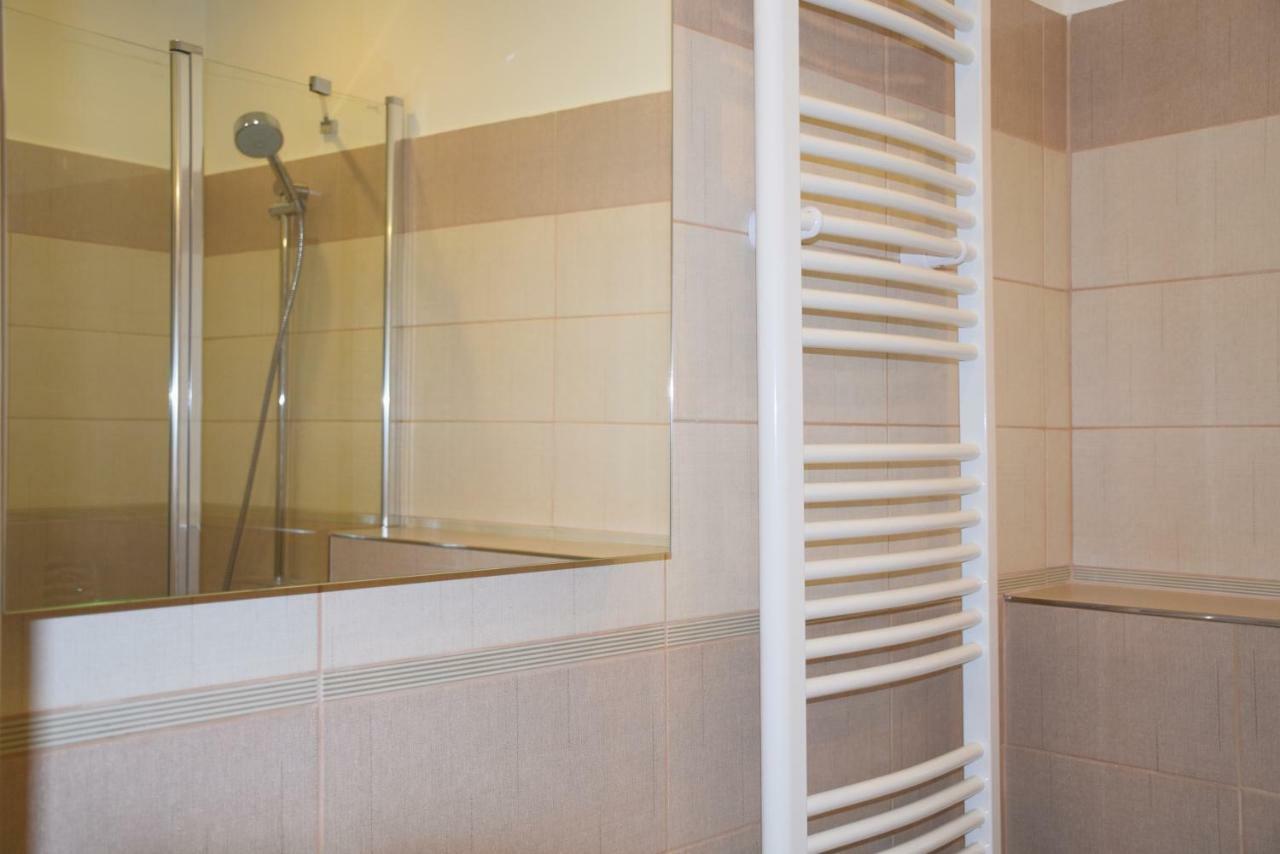 Tiva Downtown Apartments Прага Екстер'єр фото
